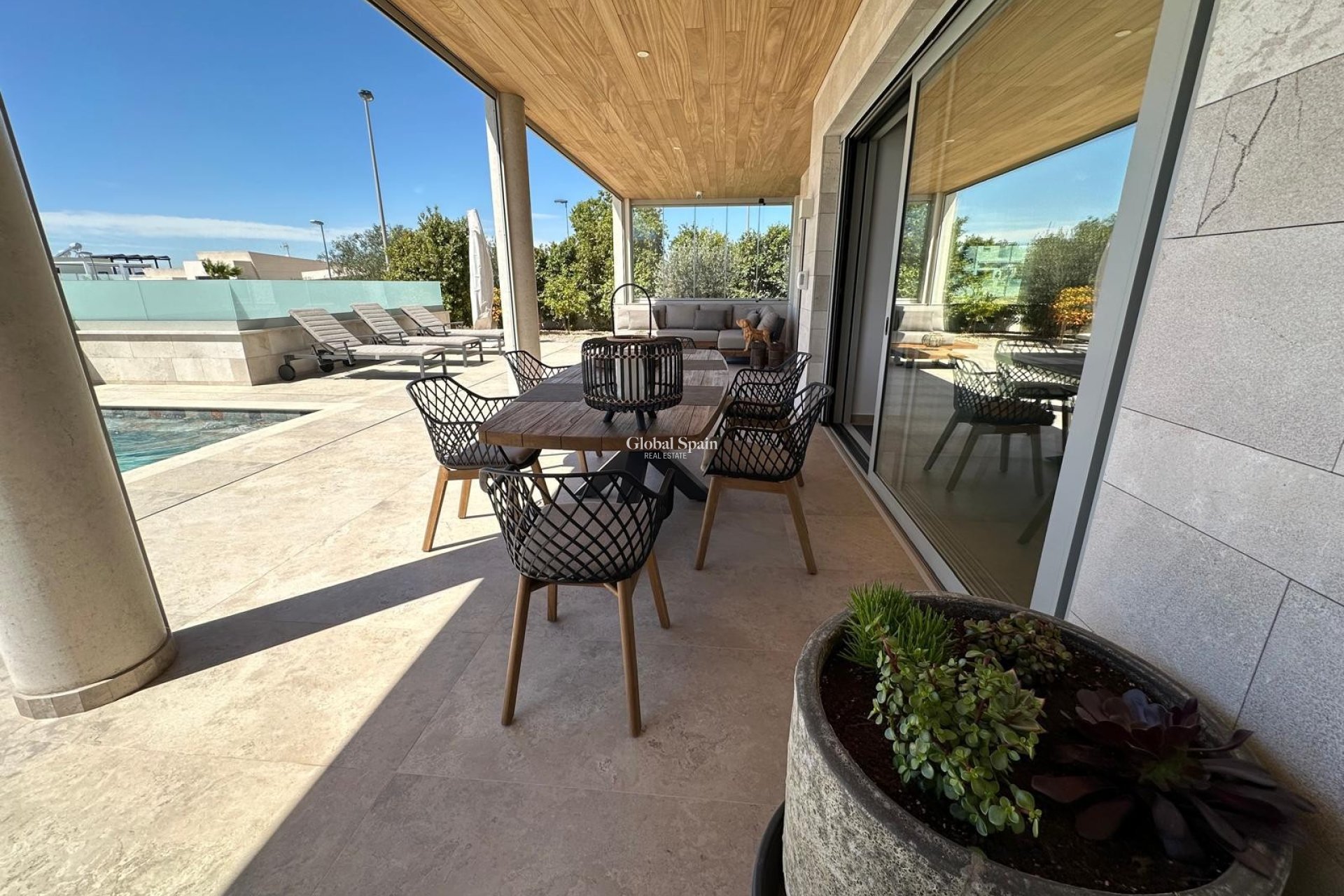 Revente - VILLA -
BENIJÓFAR - Costa Blanca