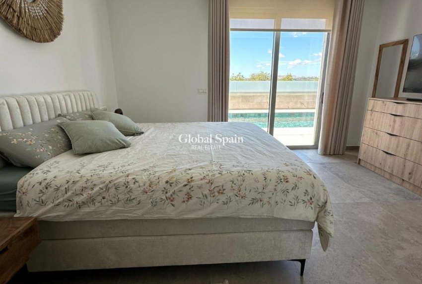 Revente - VILLA -
BENIJÓFAR - Costa Blanca