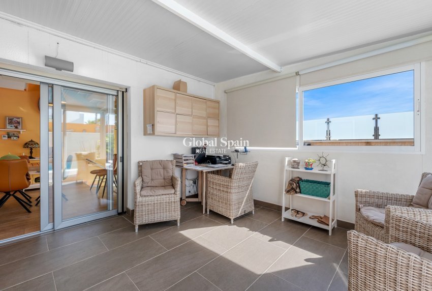 Revente - VILLA -
BENIJÓFAR - Costa Blanca