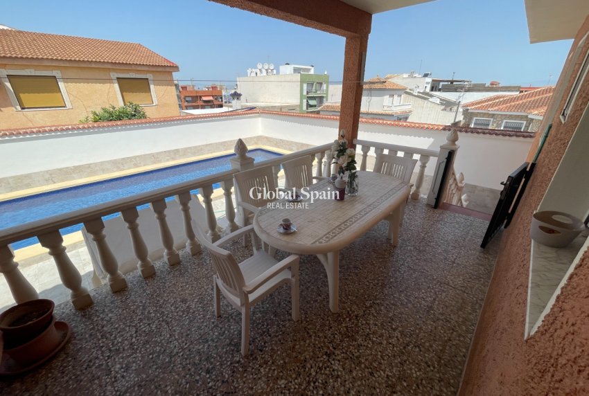 Revente - VILLA -
BENIJÓFAR - Costa Blanca