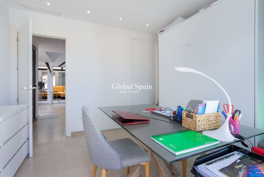 Revente - VILLA -
BENIJÓFAR - Costa Blanca