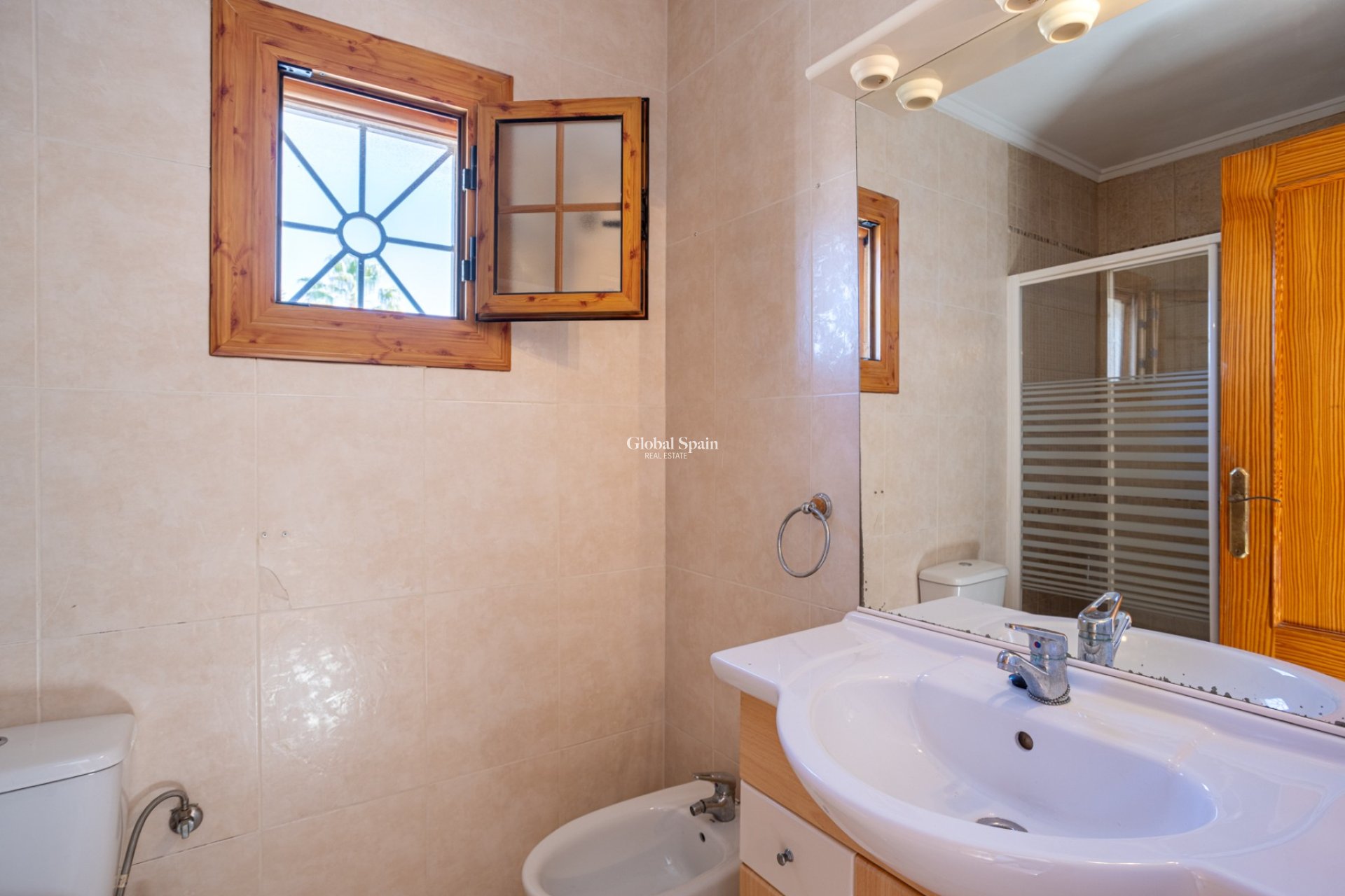 Revente - VILLA -
BENIJÓFAR - Costa Blanca