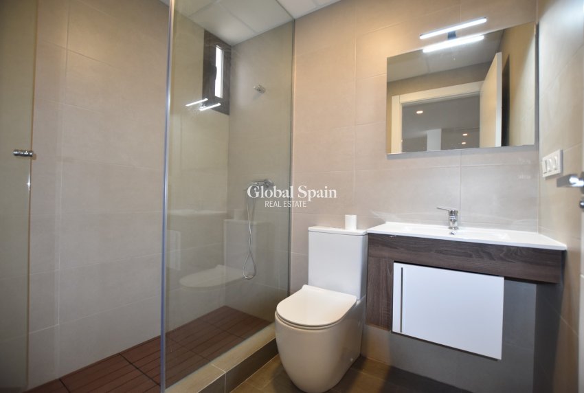 Revente - VILLA -
BENIJÓFAR - Costa Blanca