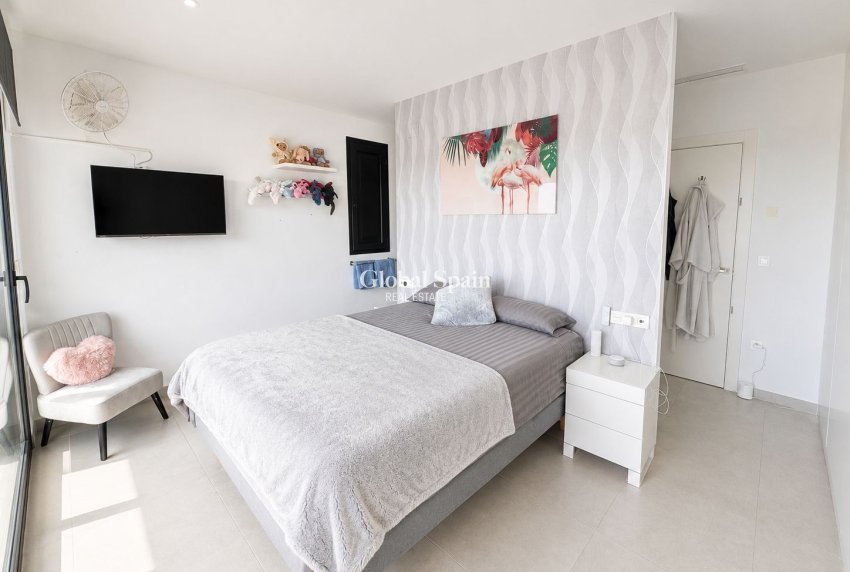 Revente - VILLA -
BENIJÓFAR - Costa Blanca