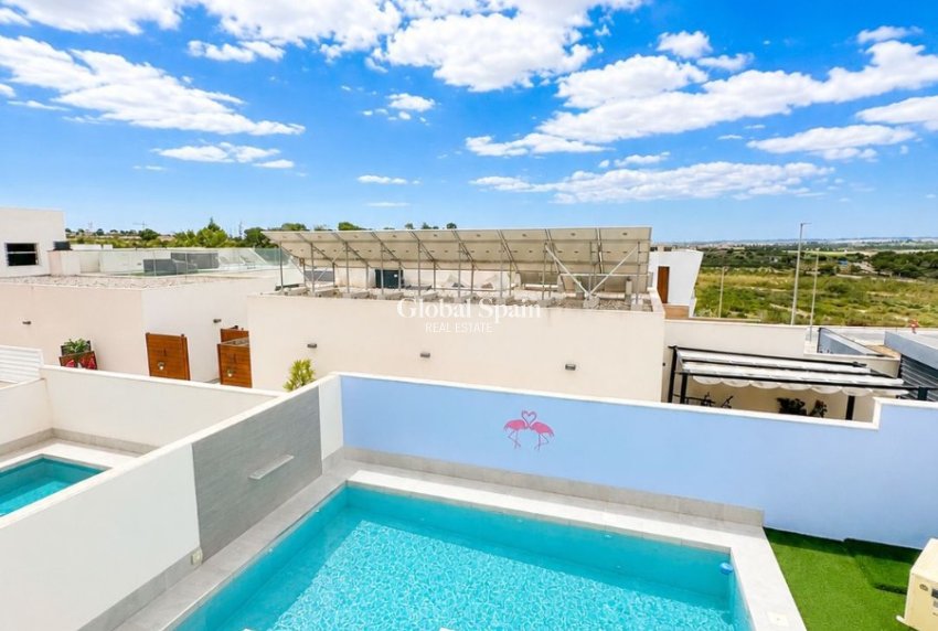 Revente - VILLA -
BENIJÓFAR - Costa Blanca