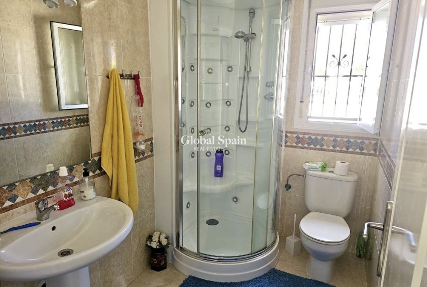 Revente - VILLA -
BENIJÓFAR - Costa Blanca