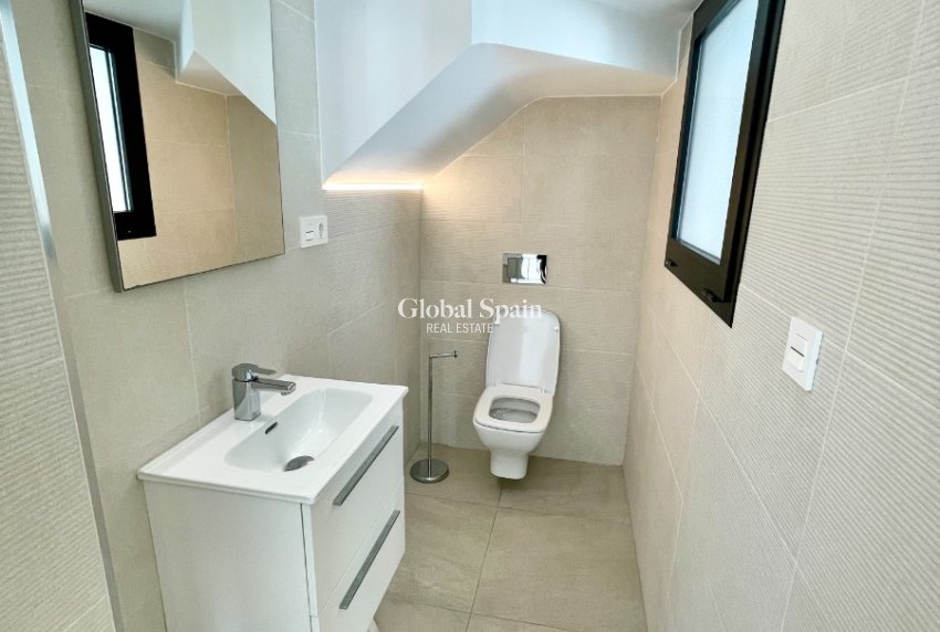 Revente - VILLA -
BENIJÓFAR - Costa Blanca