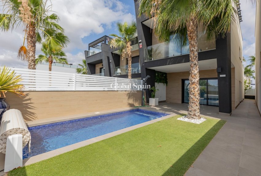 Revente - VILLA -
BENIJÓFAR - Costa Blanca