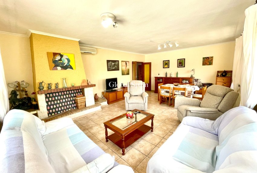 Revente - VILLA -
BENIJÓFAR - Costa Blanca