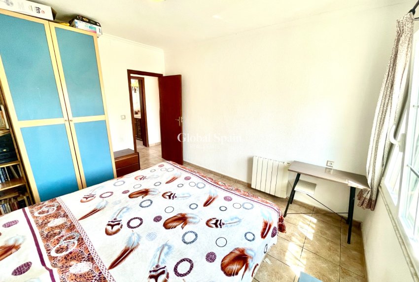 Revente - VILLA -
BENIJÓFAR - Costa Blanca