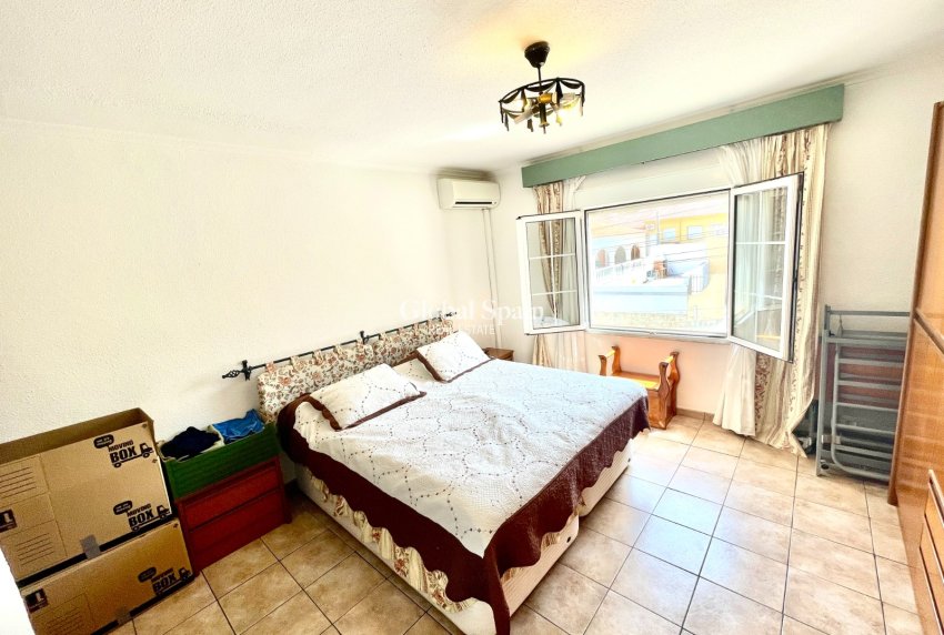 Revente - VILLA -
BENIJÓFAR - Costa Blanca