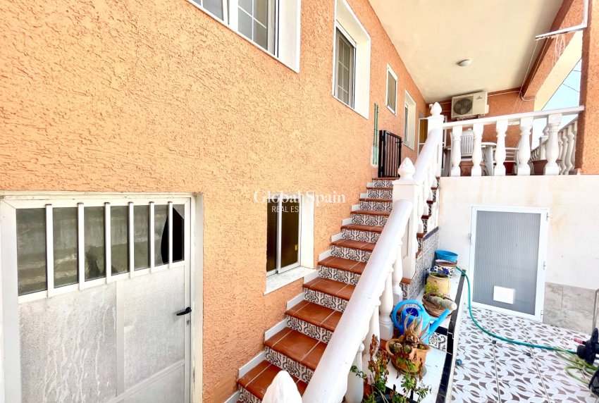 Revente - VILLA -
BENIJÓFAR - Costa Blanca