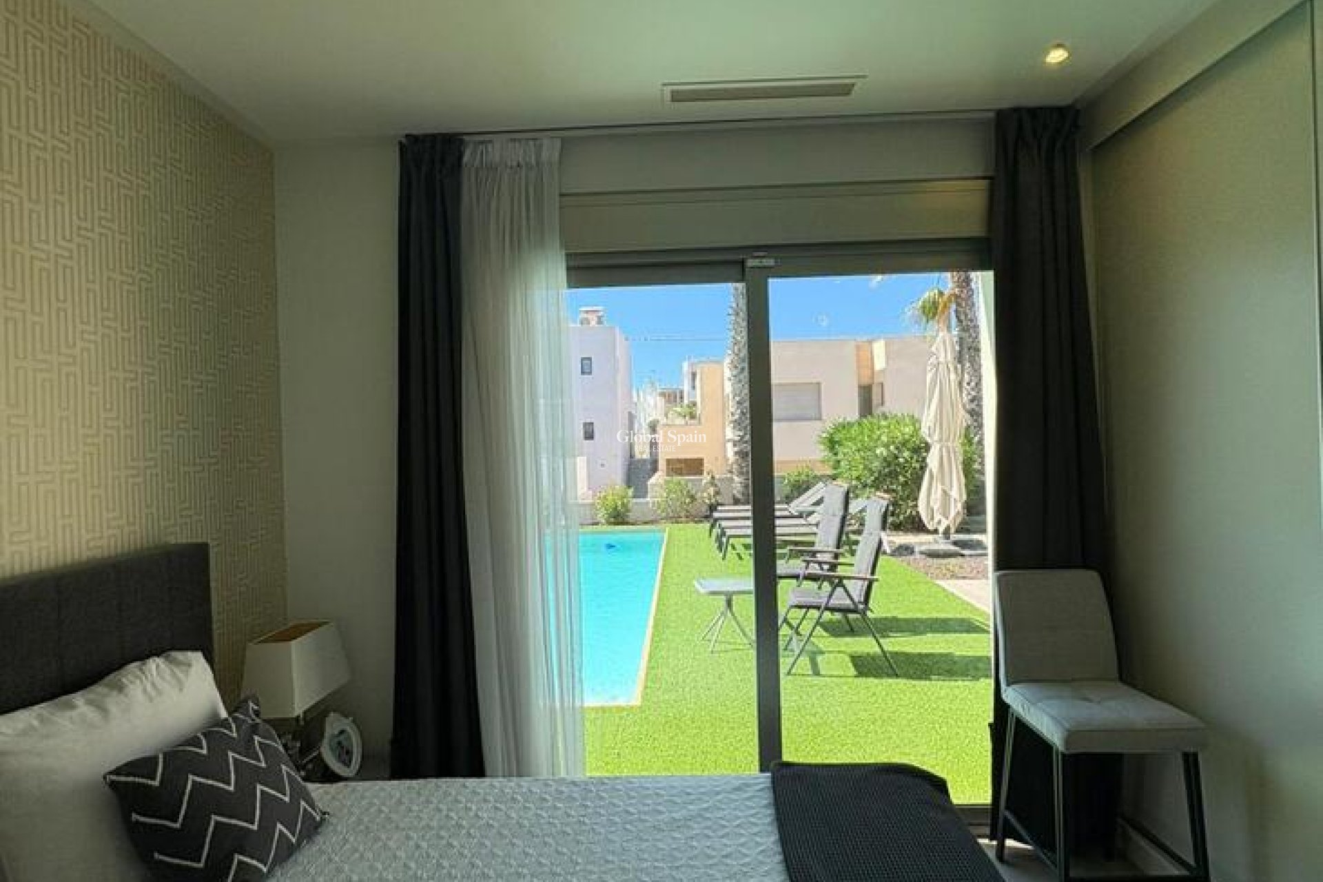 Revente - VILLA -
BENIJÓFAR - Costa Blanca