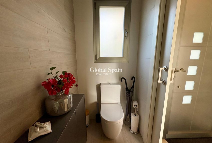 Revente - VILLA -
BENIJÓFAR - Costa Blanca