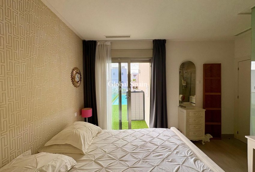 Revente - VILLA -
BENIJÓFAR - Costa Blanca