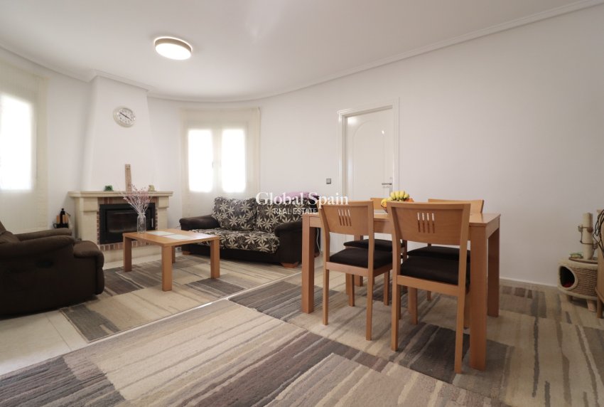 Revente - VILLA -
Benijofar - Monte Azul