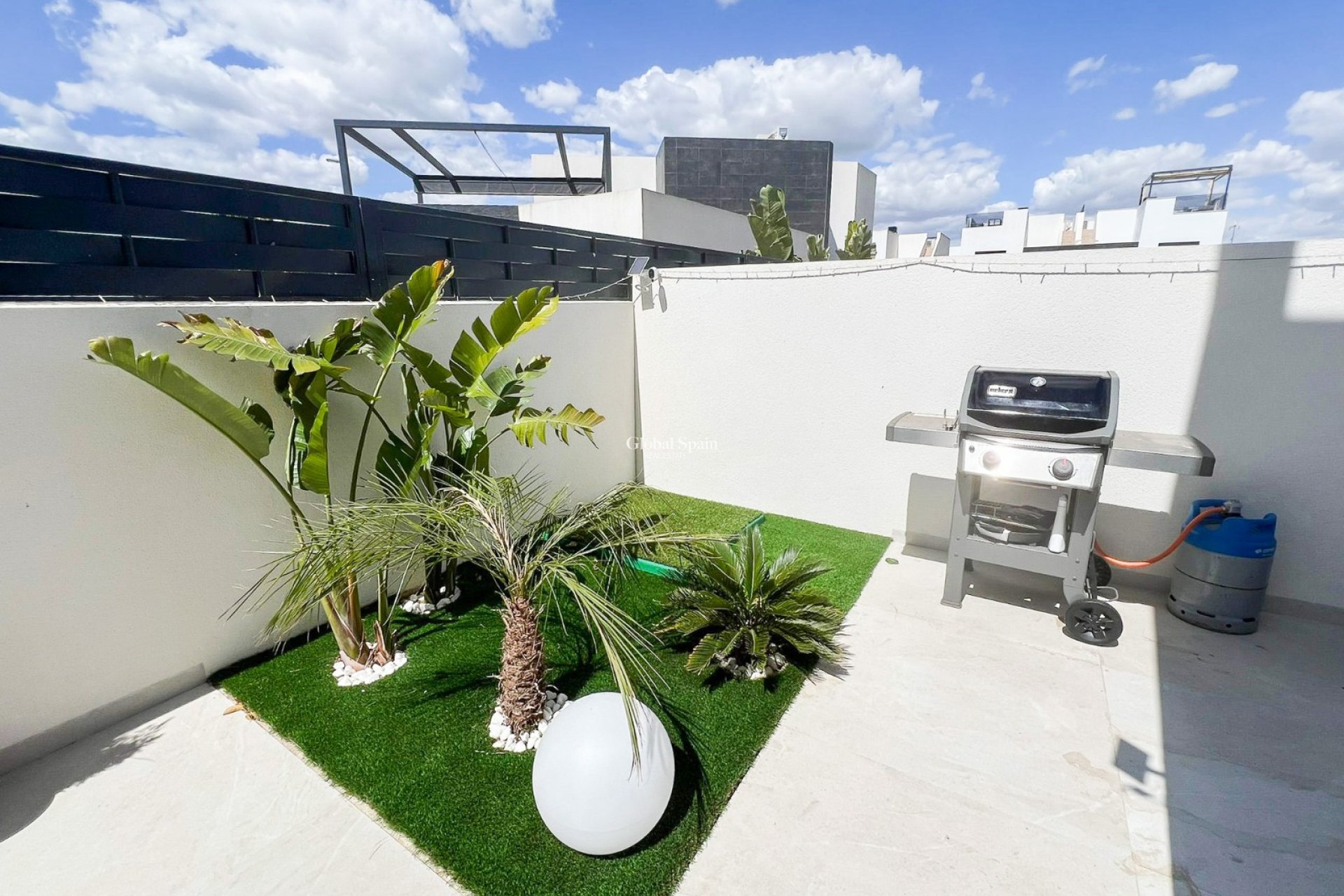 Revente - VILLA -
BENIJÓFAR