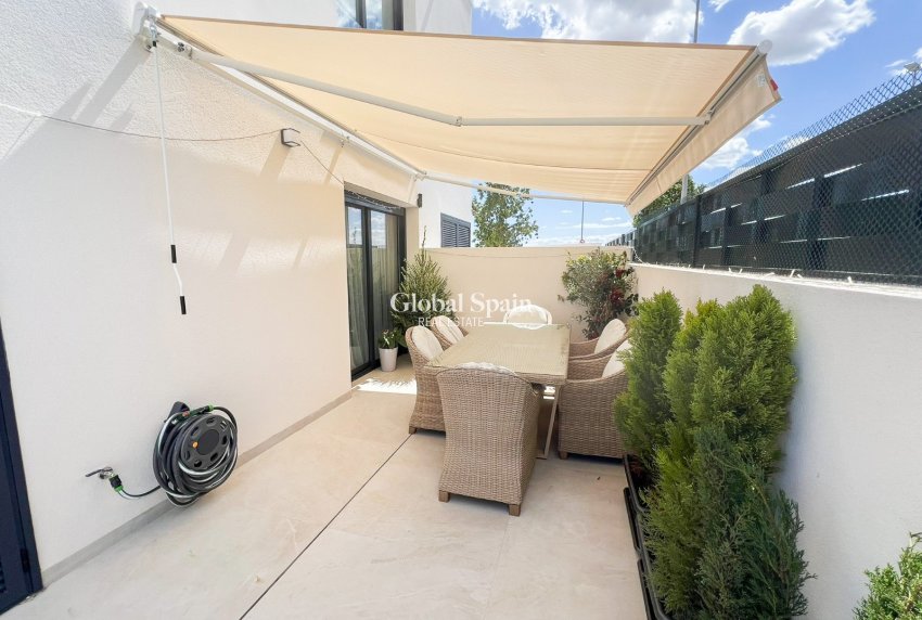 Revente - VILLA -
BENIJÓFAR