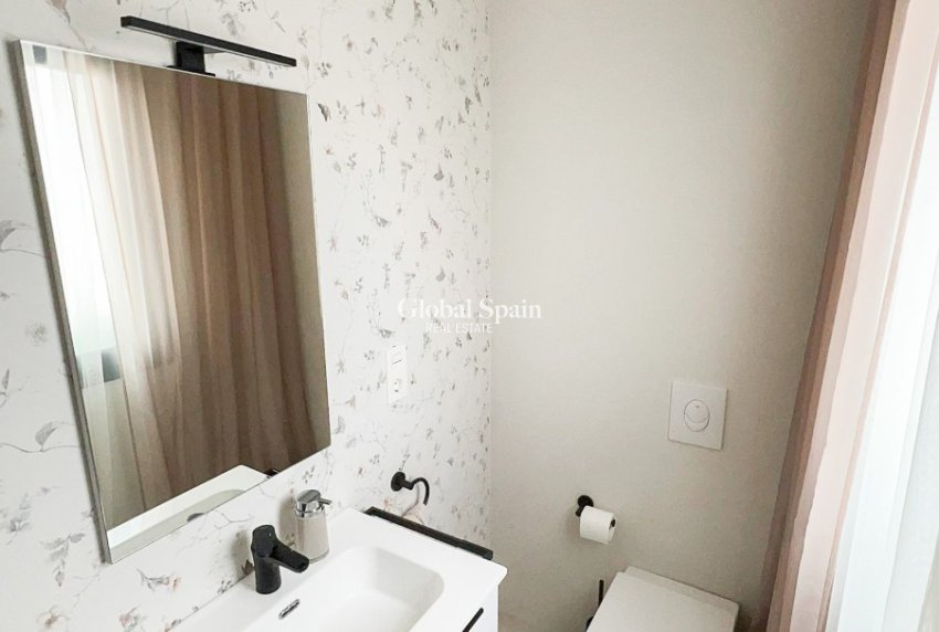 Revente - VILLA -
BENIJÓFAR