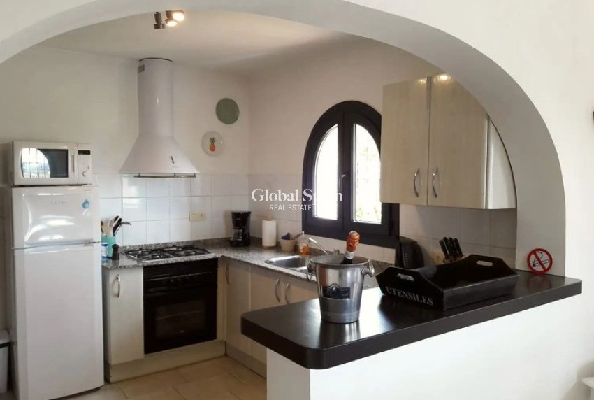 Revente - VILLA -
BENISSA - Benissa