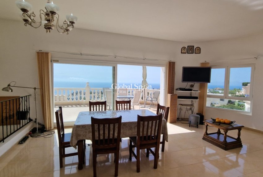 Revente - VILLA -
BENITACHELL - Cumbre del sol