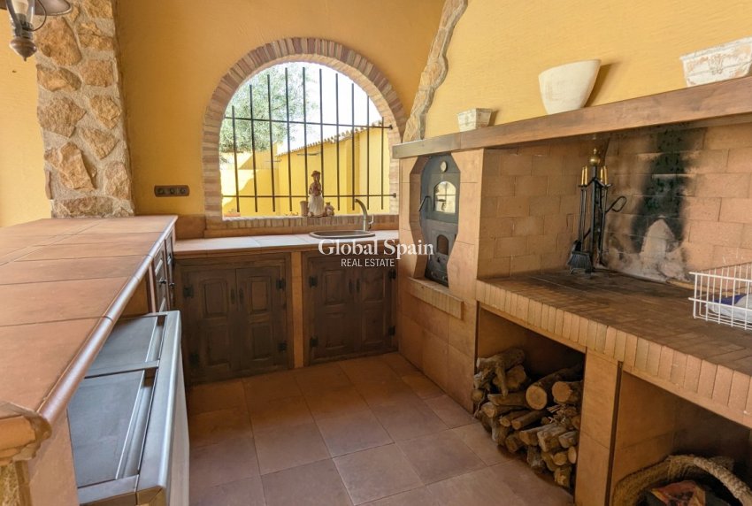 Revente - VILLA -
BIGASTRO - Inland