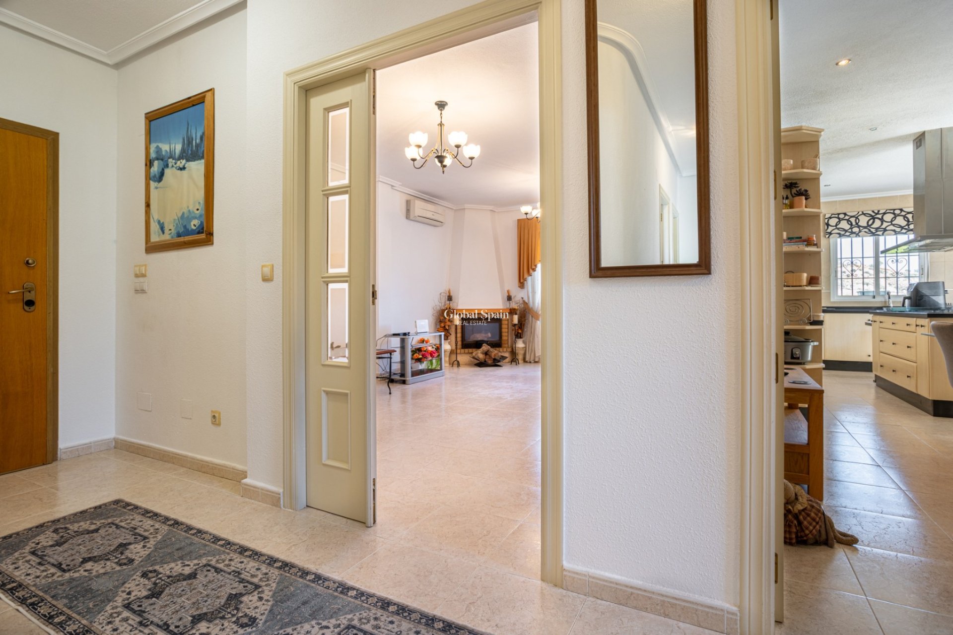 Revente - VILLA -
BIGASTRO - Inland