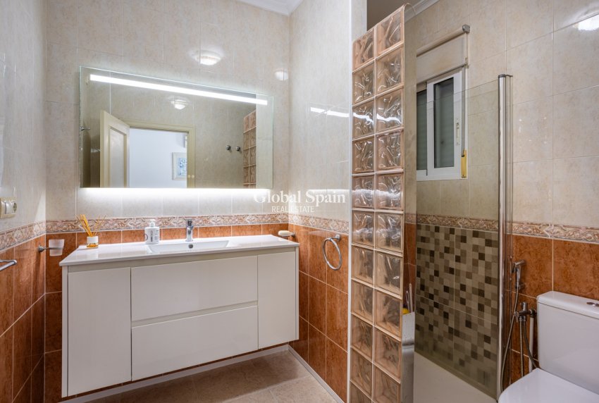 Revente - VILLA -
BIGASTRO - Inland