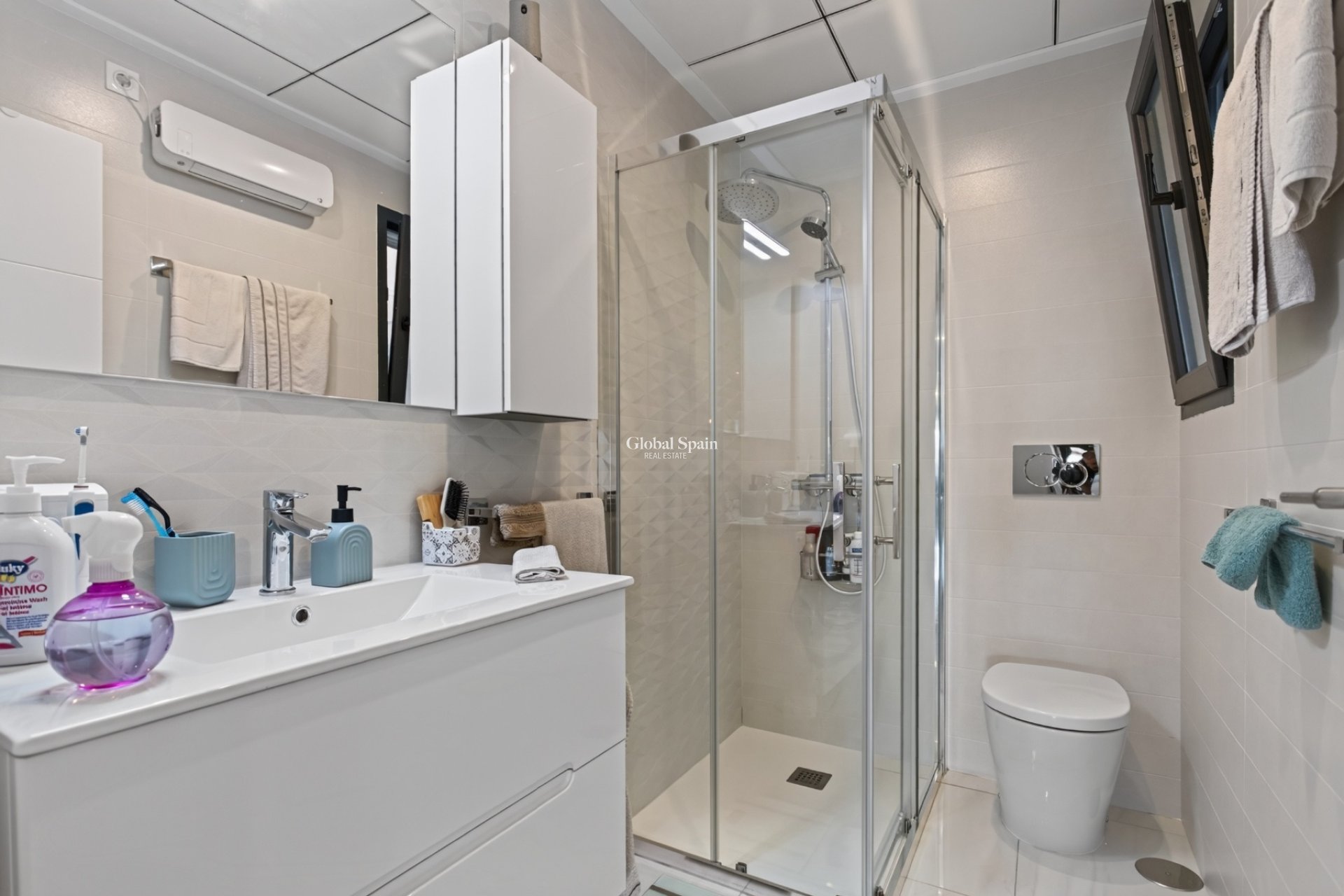 Revente - VILLA -
BIGASTRO - Inland