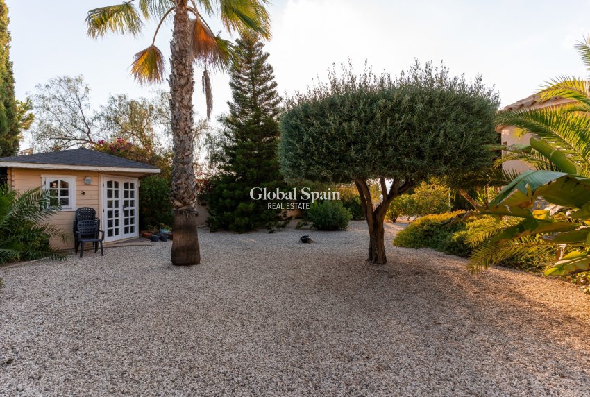 Revente - VILLA -
BUSOT - Costa Blanca