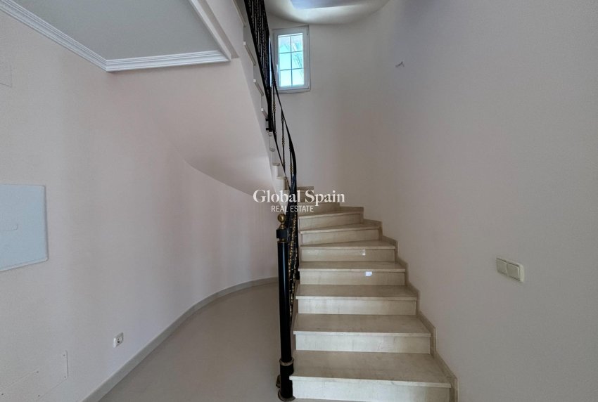 Revente - VILLA -
CABO ROIG - Costa Blanca