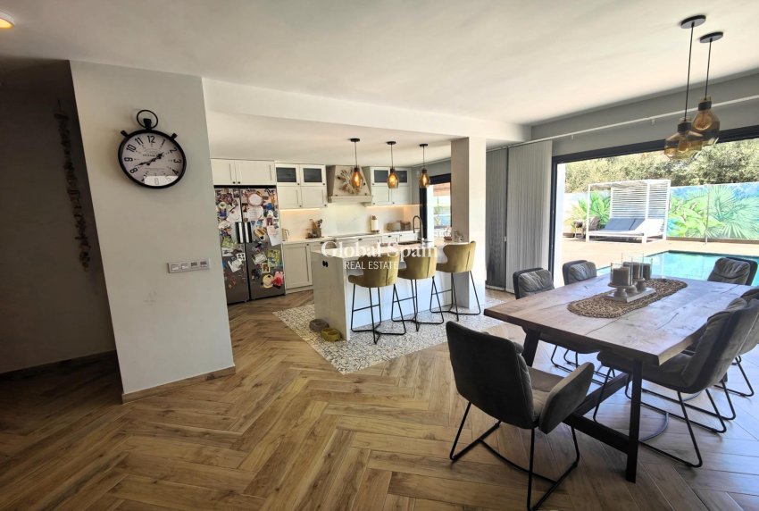 Revente - VILLA -
CABO ROIG - Costa Blanca