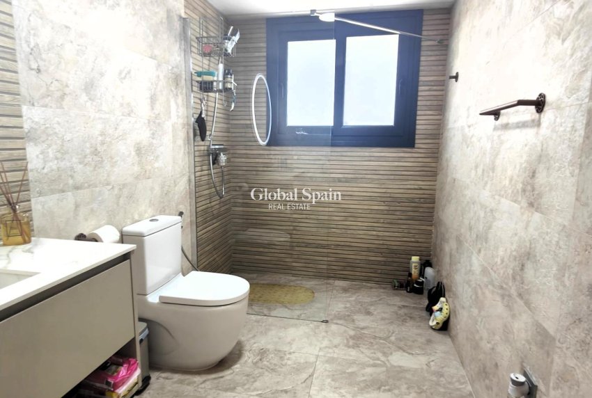 Revente - VILLA -
CABO ROIG - Costa Blanca