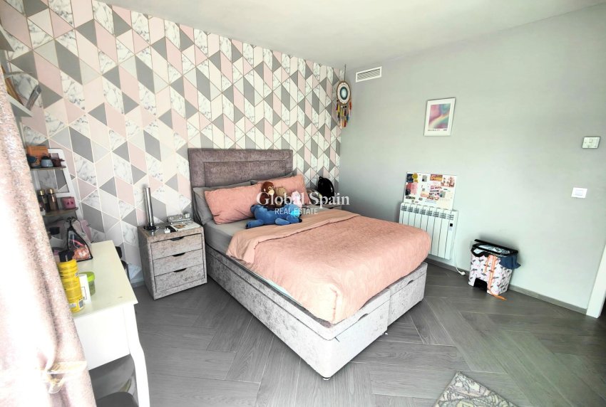 Revente - VILLA -
CABO ROIG - Costa Blanca