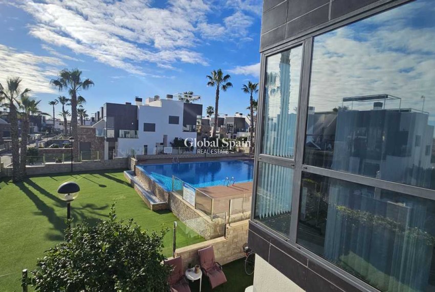 Revente - VILLA -
CABO ROIG - Costa Blanca