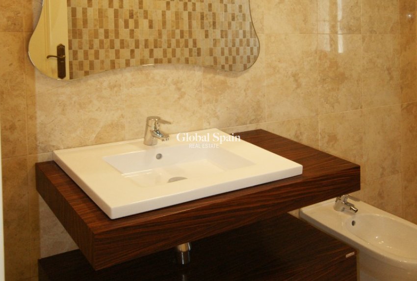 Revente - VILLA -
CABO ROIG - Costa Blanca