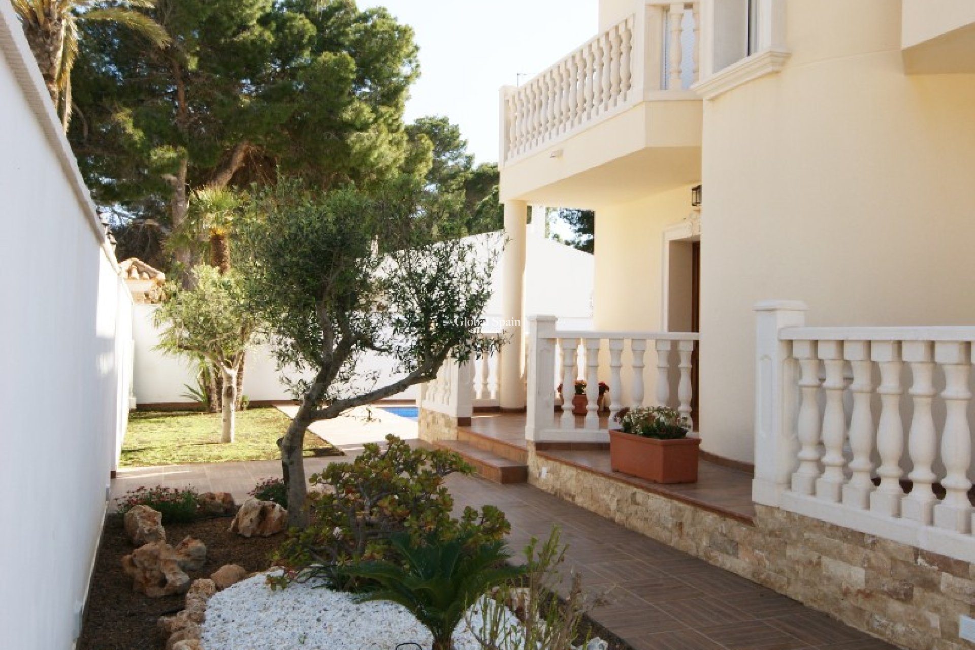 Revente - VILLA -
CABO ROIG - Costa Blanca
