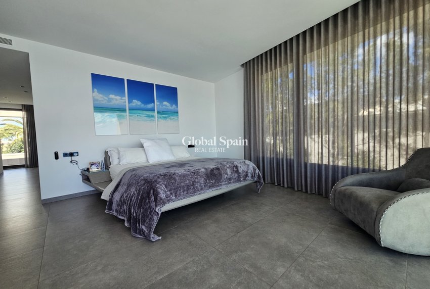 Revente - VILLA -
CABO ROIG - Costa Blanca