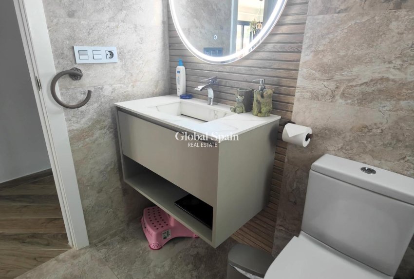 Revente - VILLA -
CABO ROIG - Costa Blanca