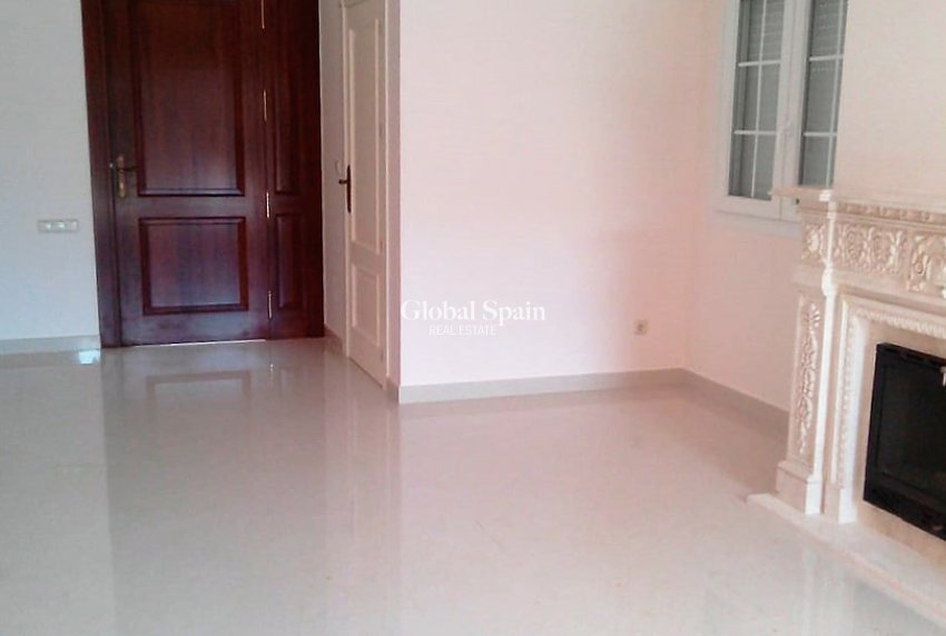 Revente - VILLA -
CABO ROIG - Costa Blanca