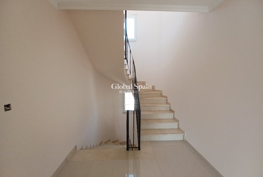 Revente - VILLA -
CABO ROIG - Costa Blanca