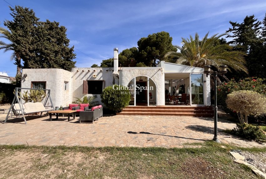 Revente - VILLA -
CABO ROIG - Costa Blanca
