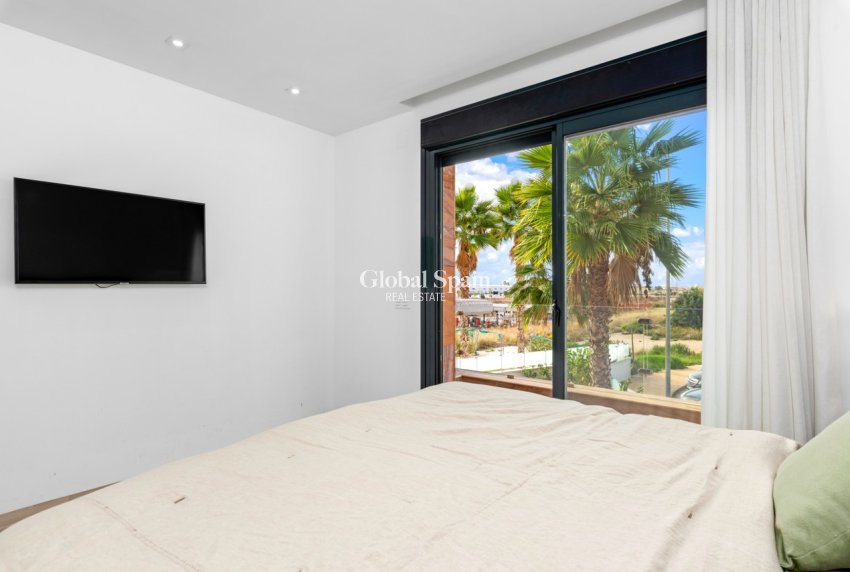 Revente - VILLA -
CABO ROIG - Costa Blanca