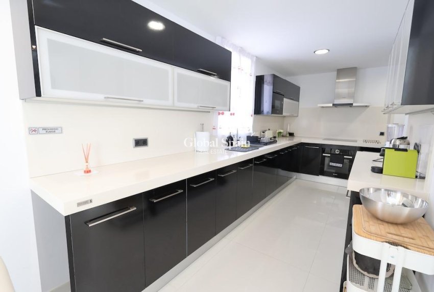 Revente - VILLA -
CABO ROIG - Costa Blanca