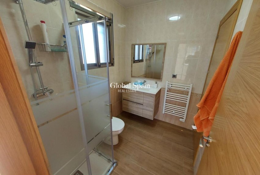 Revente - VILLA -
CALASPARRA - Inland