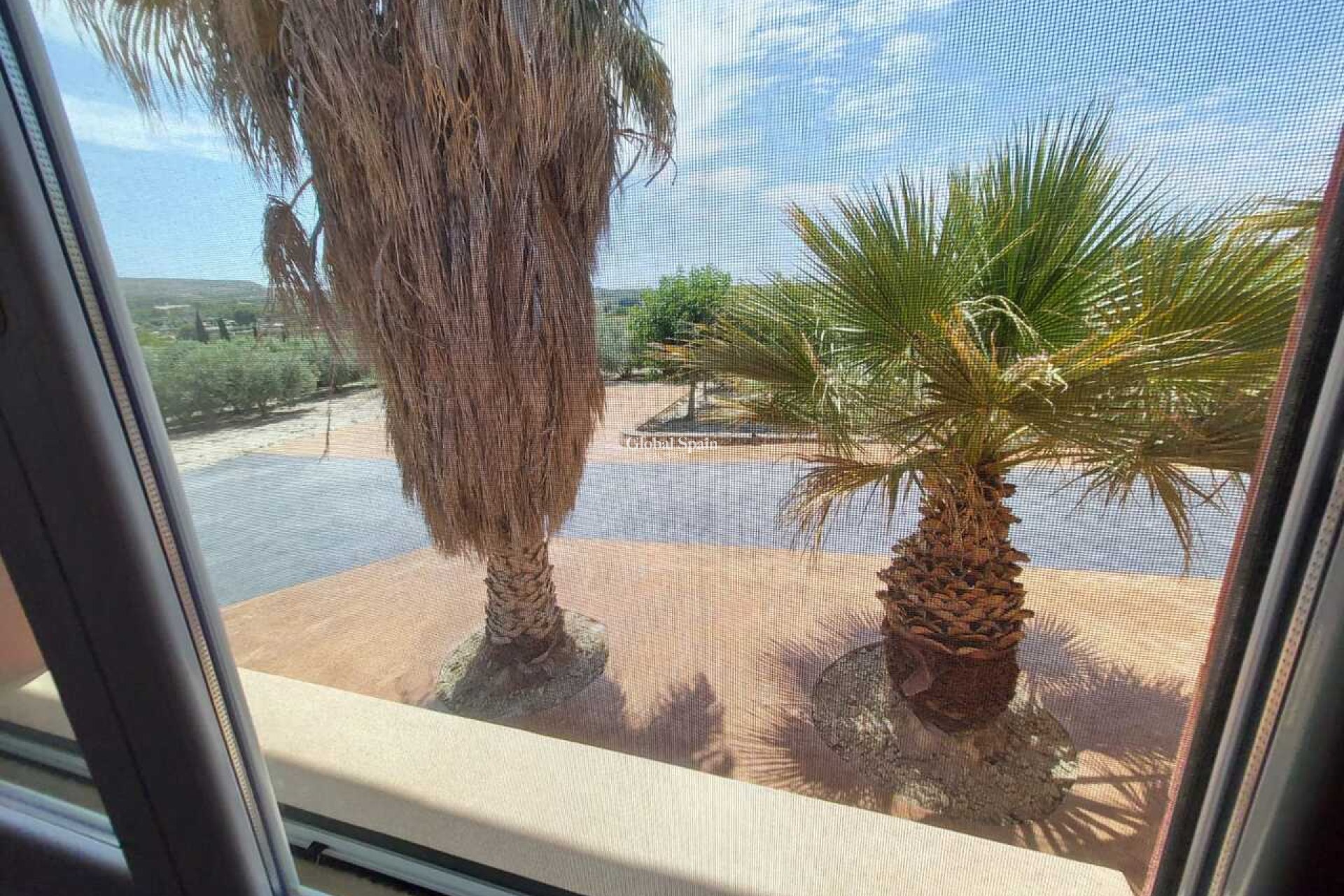 Revente - VILLA -
CALASPARRA - Inland