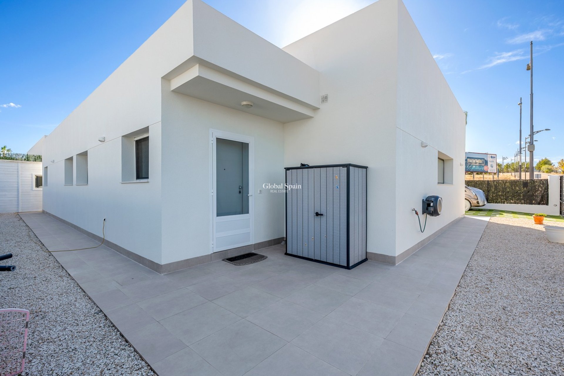 Revente - VILLA -
CALASPARRA - Inland