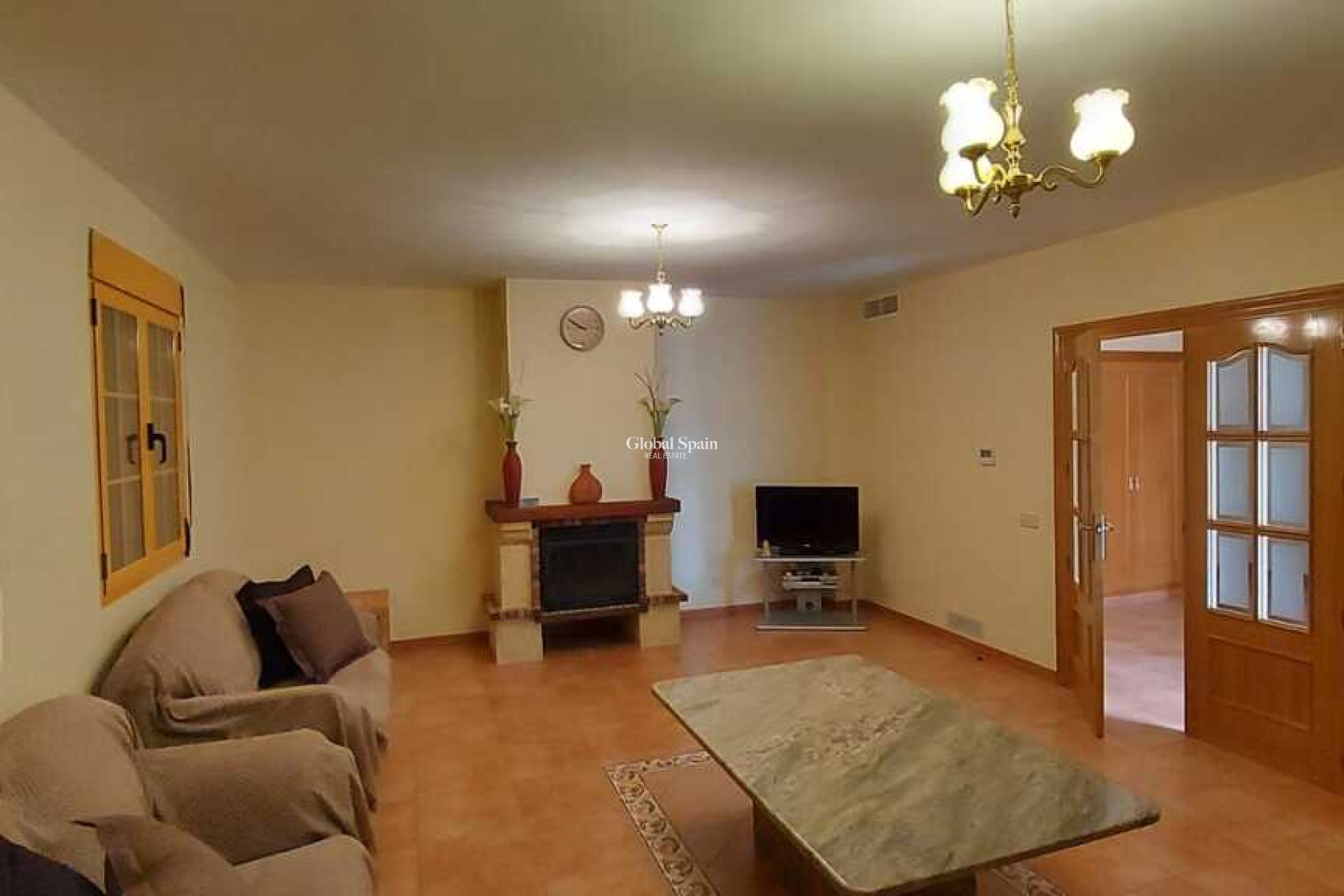 Revente - VILLA -
CALASPARRA - Inland