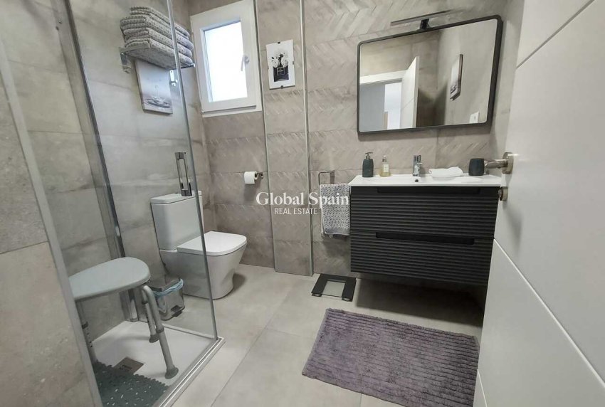 Revente - VILLA -
CALASPARRA - Inland