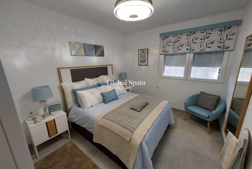 Revente - VILLA -
CALASPARRA - Inland